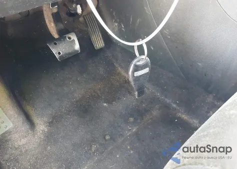 2018 Jeep Cherokee Latitude from USA, damaged, VIN 1C4PJLCB4JD621066